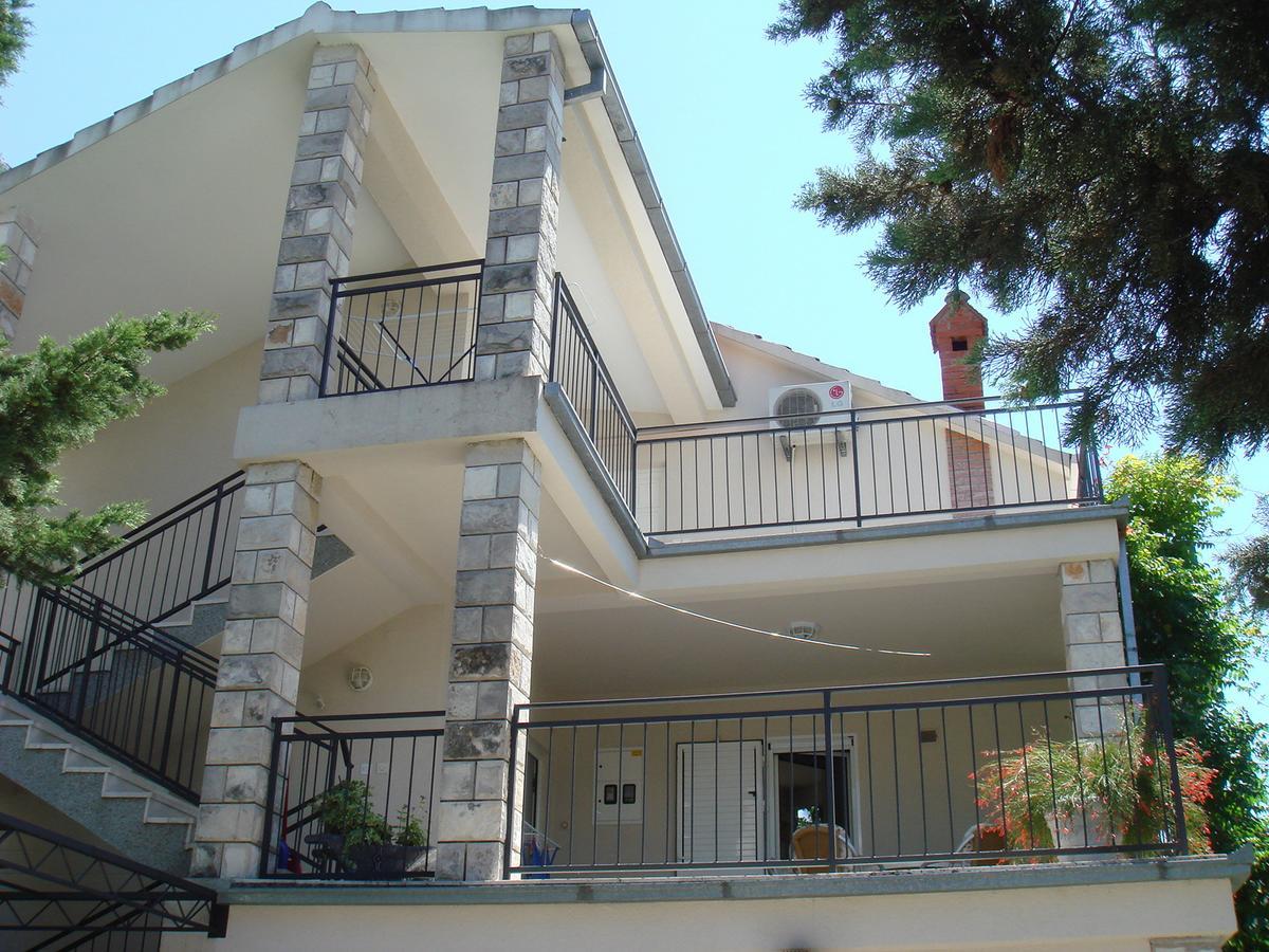 Apartamento Apartman - Dobrota Sun Kotor Exterior foto